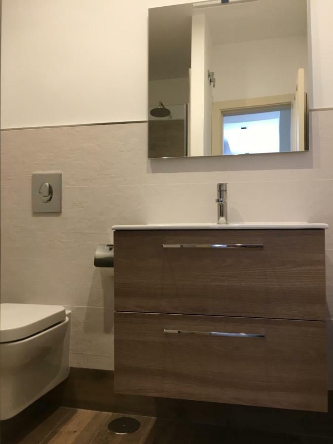 T2, Tirso De Molina, Apartamento Luminoso Y Tranquilo Sevilla Exterior foto