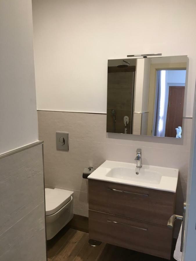 T2, Tirso De Molina, Apartamento Luminoso Y Tranquilo Sevilla Exterior foto